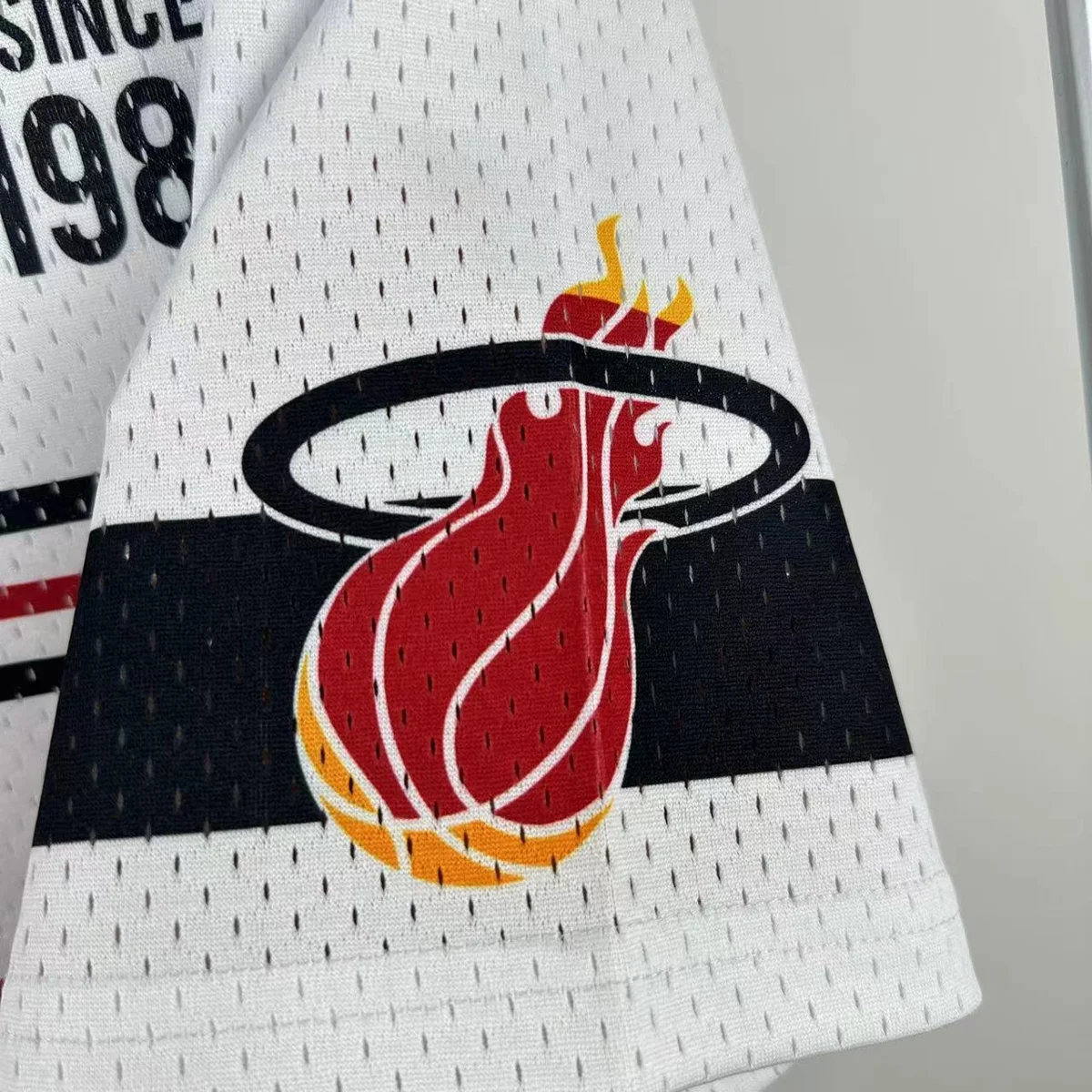 Camisa - Miami Heat (retrô)