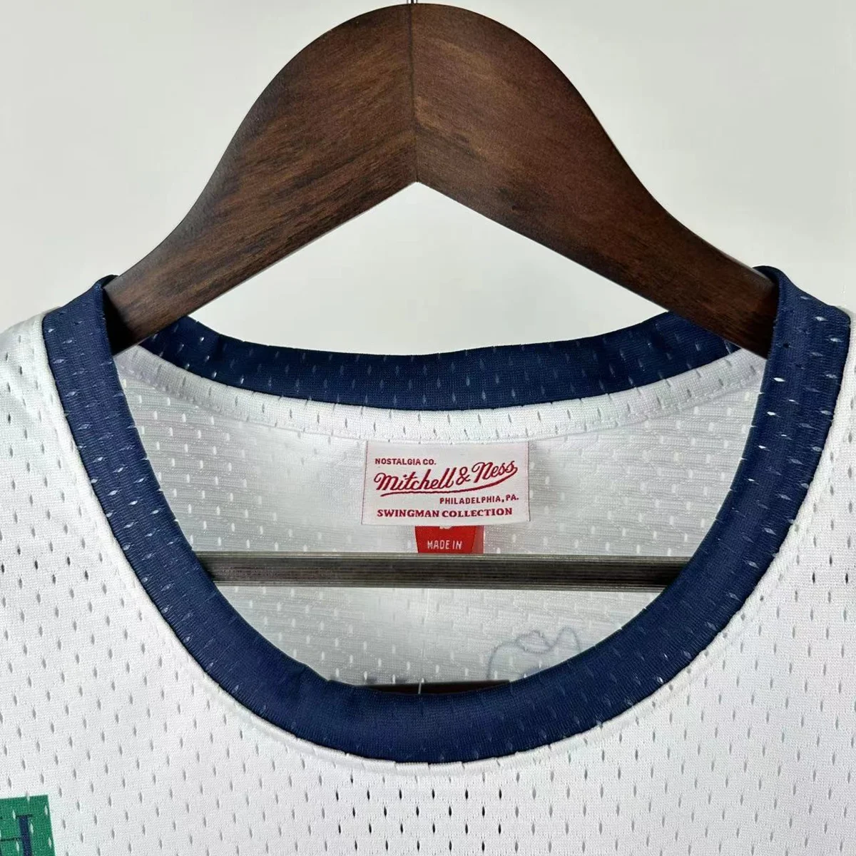 Camisa - Dallas Mavericks (retrô)