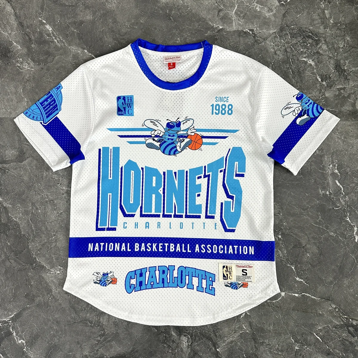 Camisa - Charlotte Hornets (retrô)