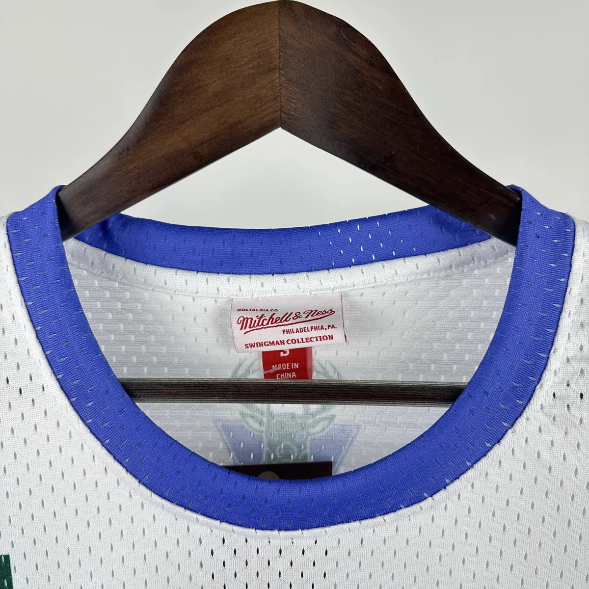 Camisa - Milwaukee Bucks (retrô)