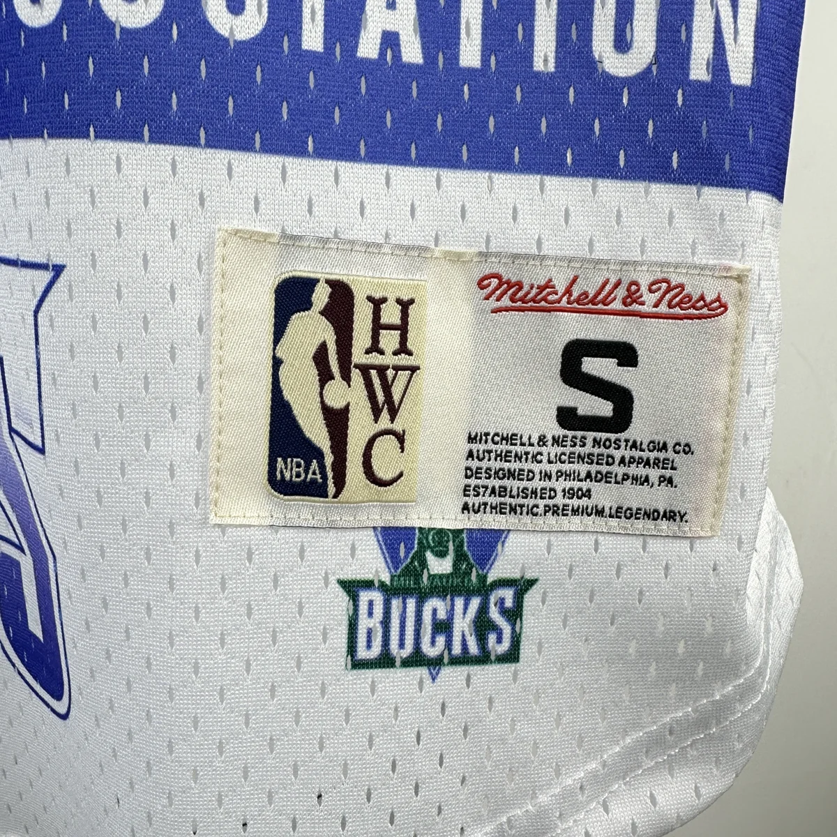 Camisa - Milwaukee Bucks (retrô)
