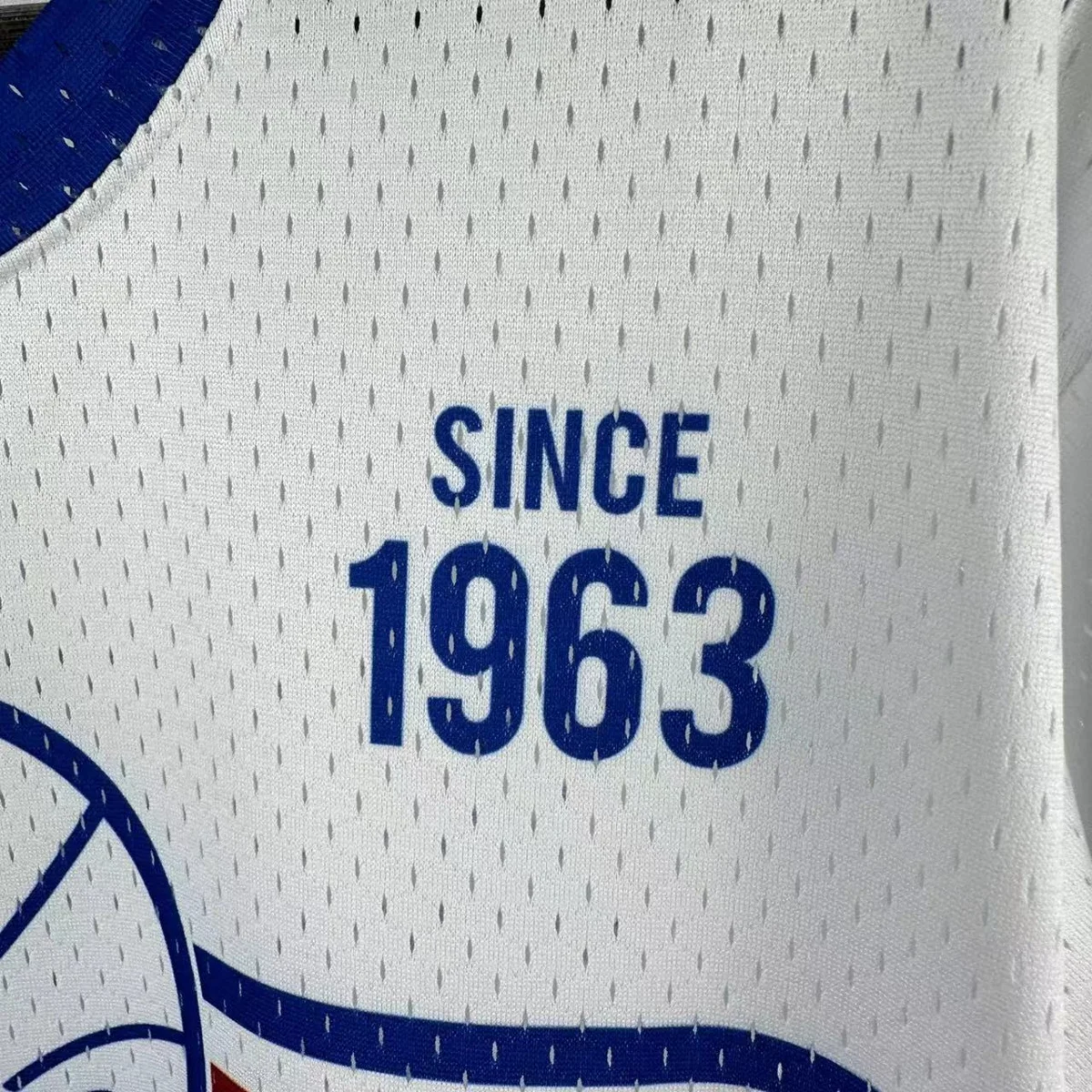 Camisa - Philadelphia 76ers (retrô)