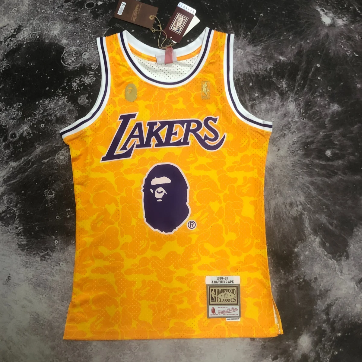 Camisa - LA Lakers (edição colaborativa)