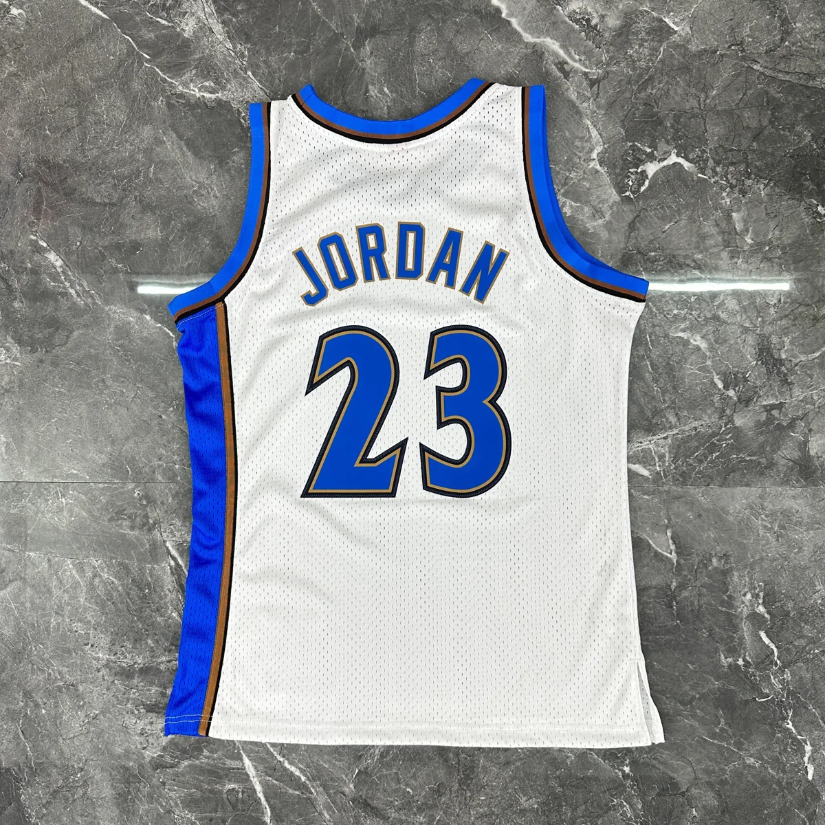 Camisa - Washington Wizards (retrô) - 01 a 02
