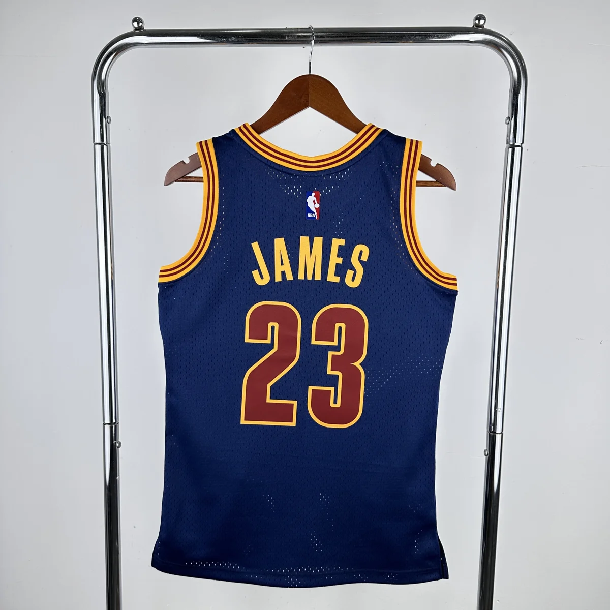 Camisa - Cleveland Cavaliers (retrô) - 15 a 16