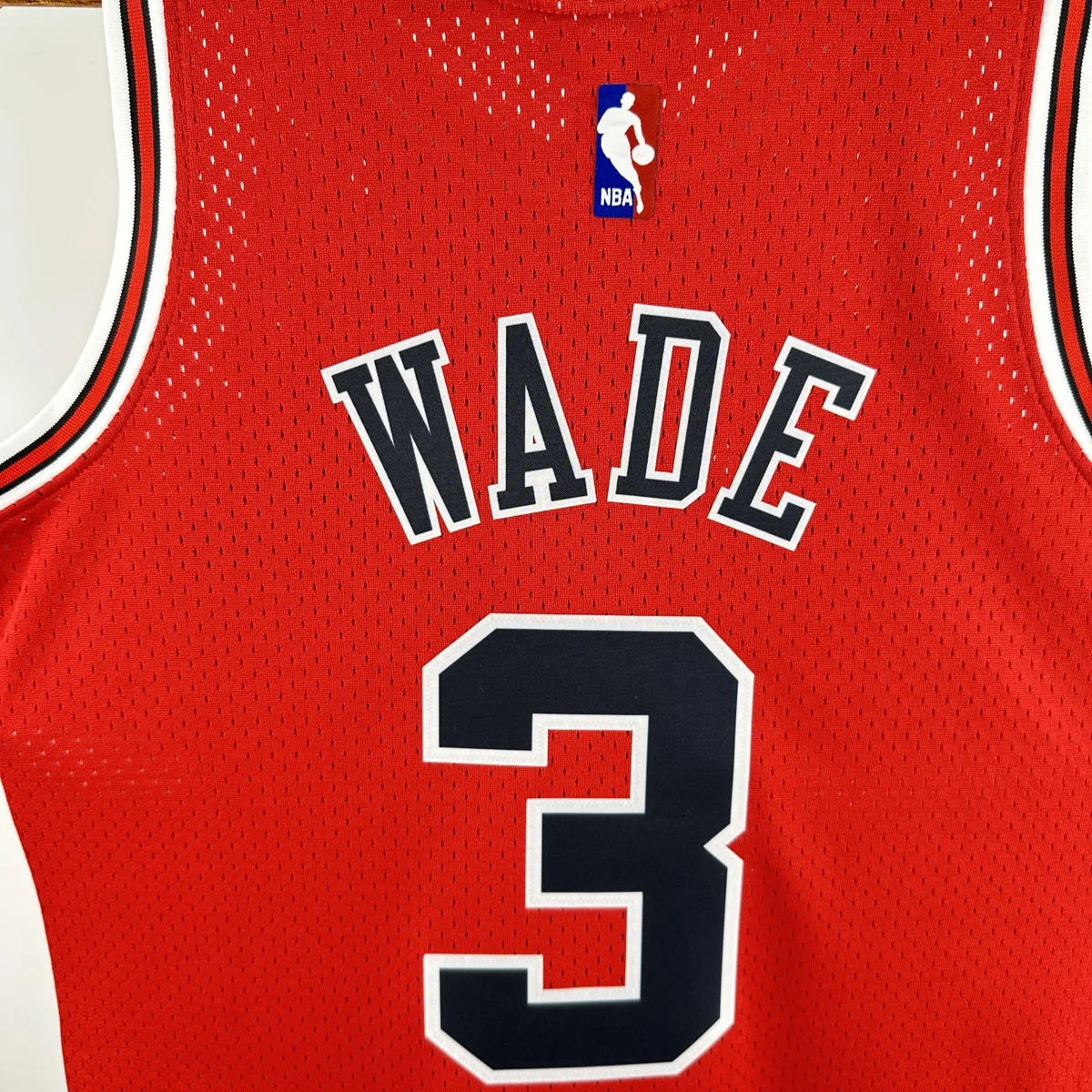 Camisa - Chicago Bulls (retrô) - 16 a 17