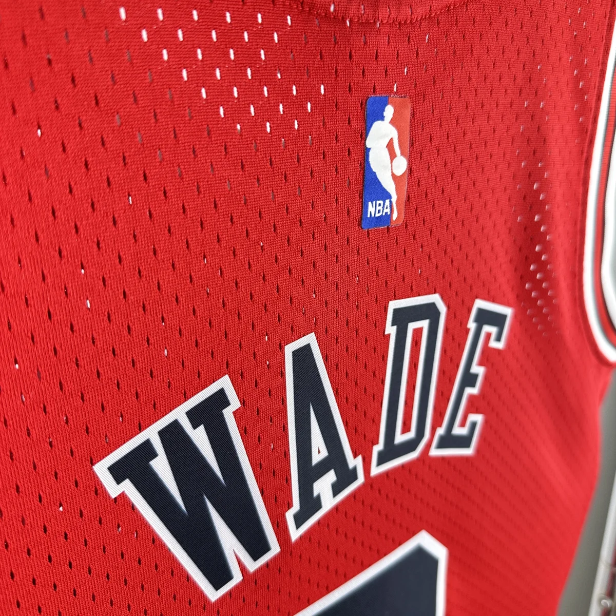 Camisa - Chicago Bulls (retrô) - 16 a 17