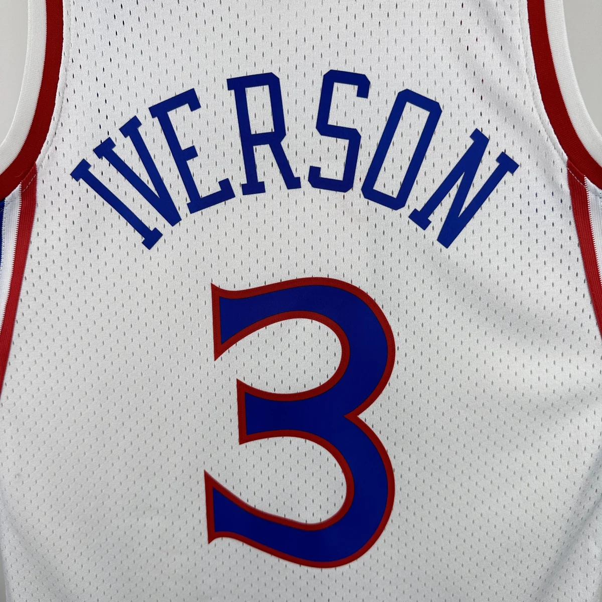 Camisa - Philadelphia 76ers (retrô) - 96 a 97