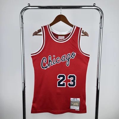 Camisa - Chicago Bulls (retrô) - 84 a 85