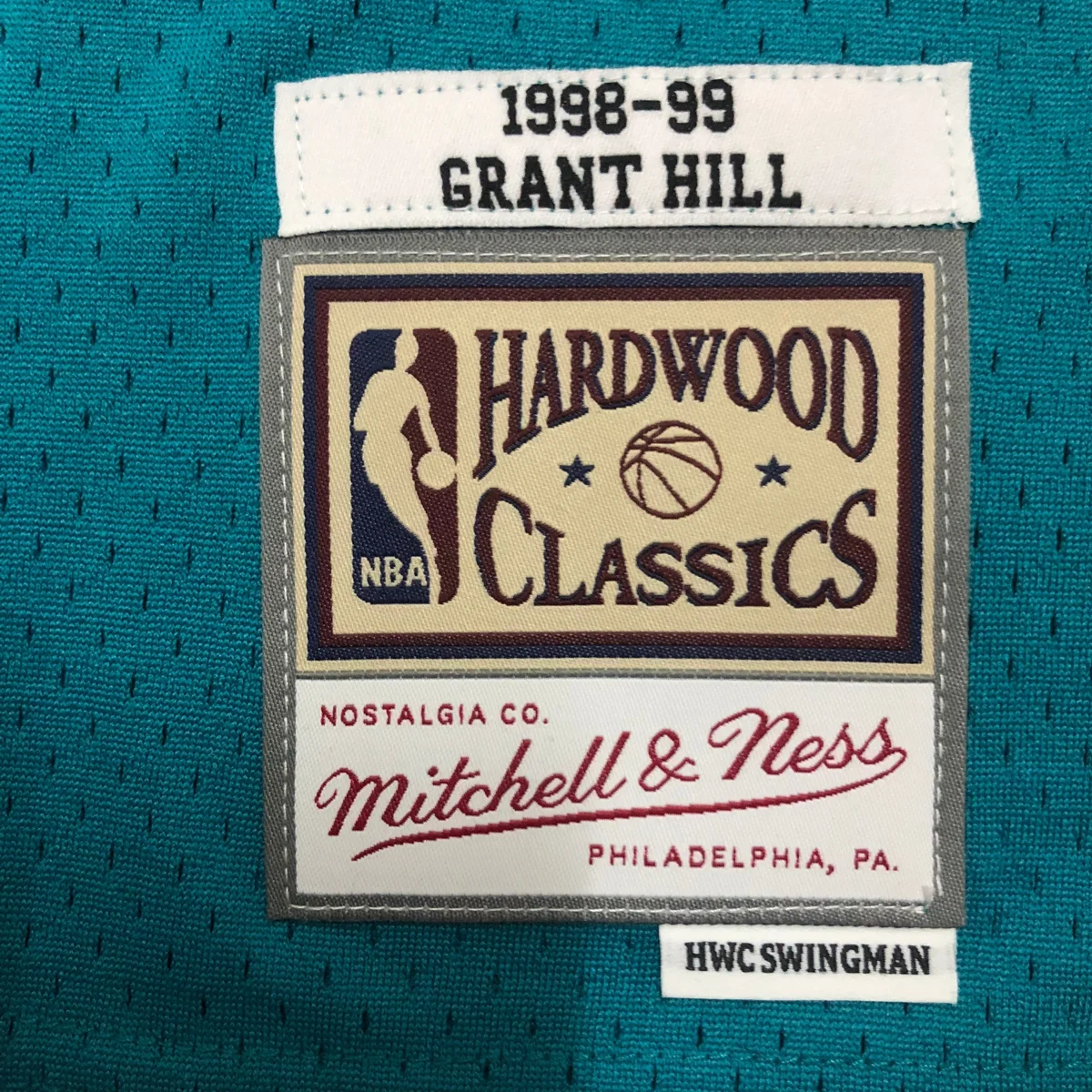 Camisa - Detroit Pistons (retrô)