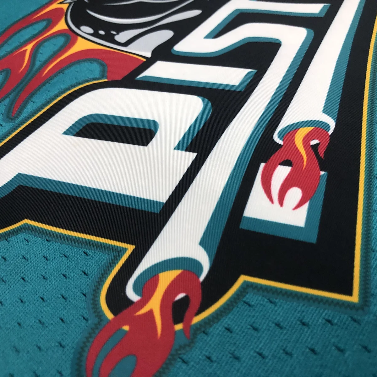 Camisa - Detroit Pistons (retrô)