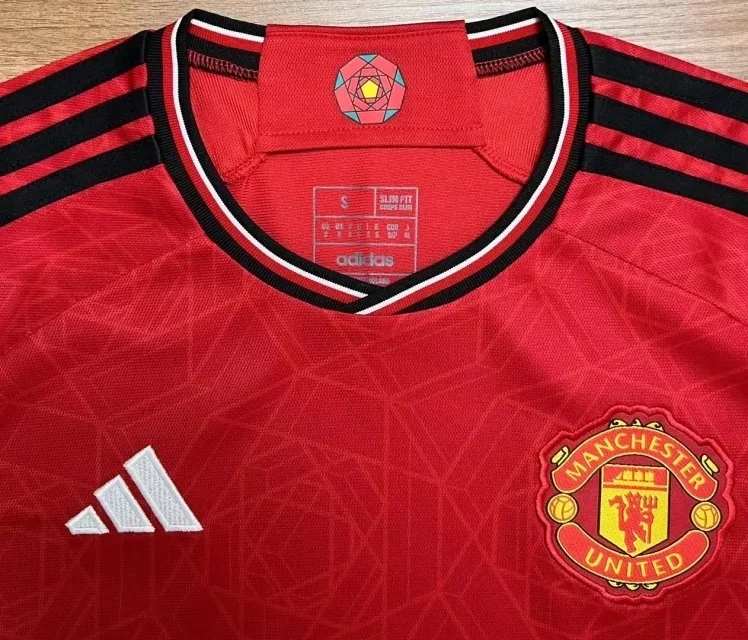 Camisa titular - Manchester United 2023/24 - S a XXL