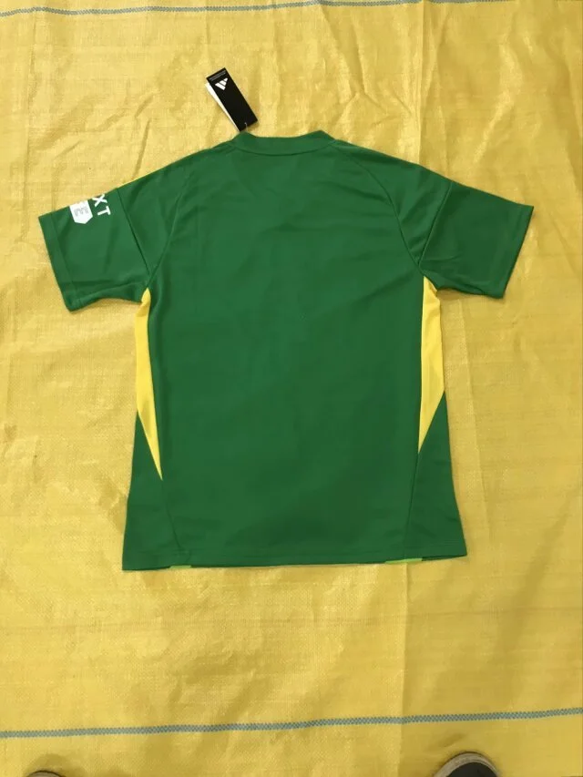 Camisa de goleiro - Leeds United 2024/25 - S a XXL - foto 2