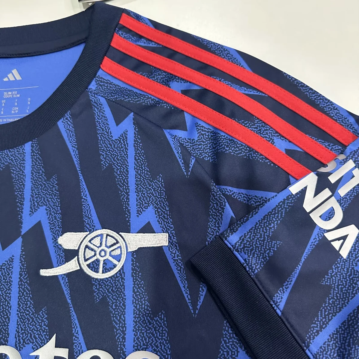 Camisa reserva - Arsenal 2025/26 - S a 4XL
