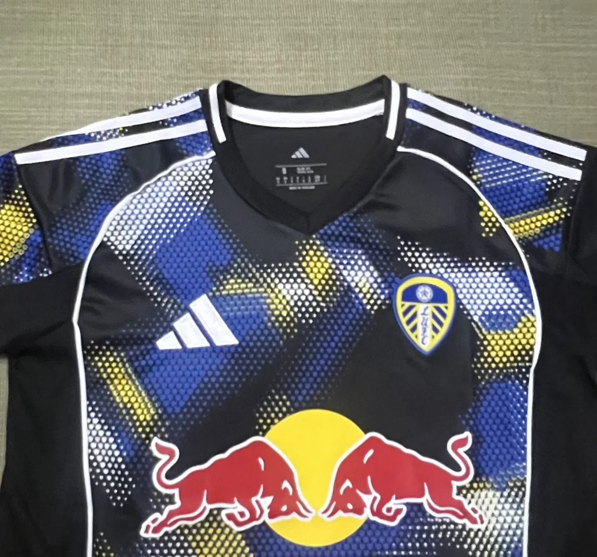Camisa terceira - Leeds United 2025/26 - S a 4XL