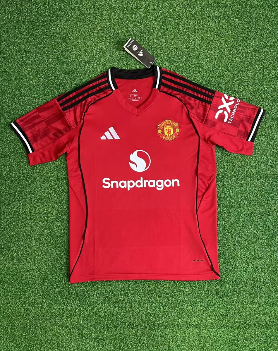 Camisa titular - Manchester United 2025/26 - S a 4XL