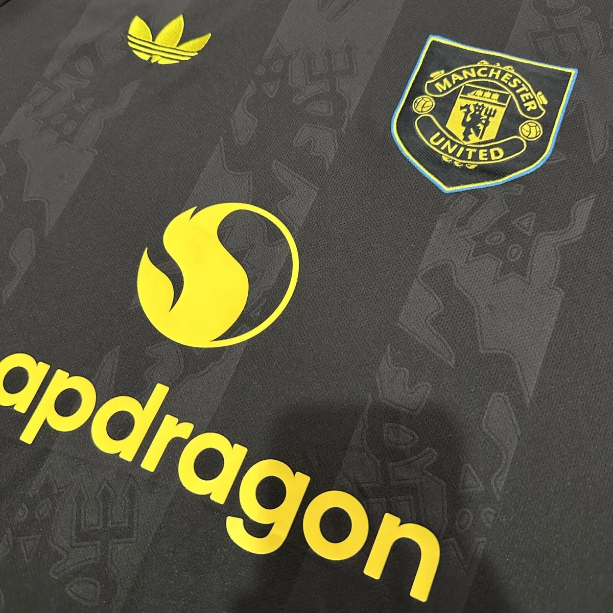 Camisa terceira - Manchester United 2025/26 - S a 4XL