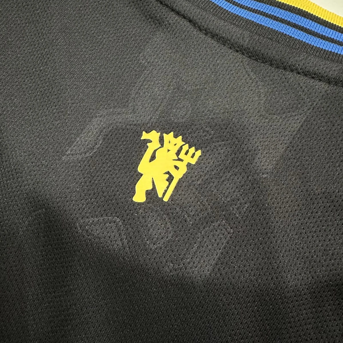 Camisa terceira - Manchester United 2025/26 - S a 4XL
