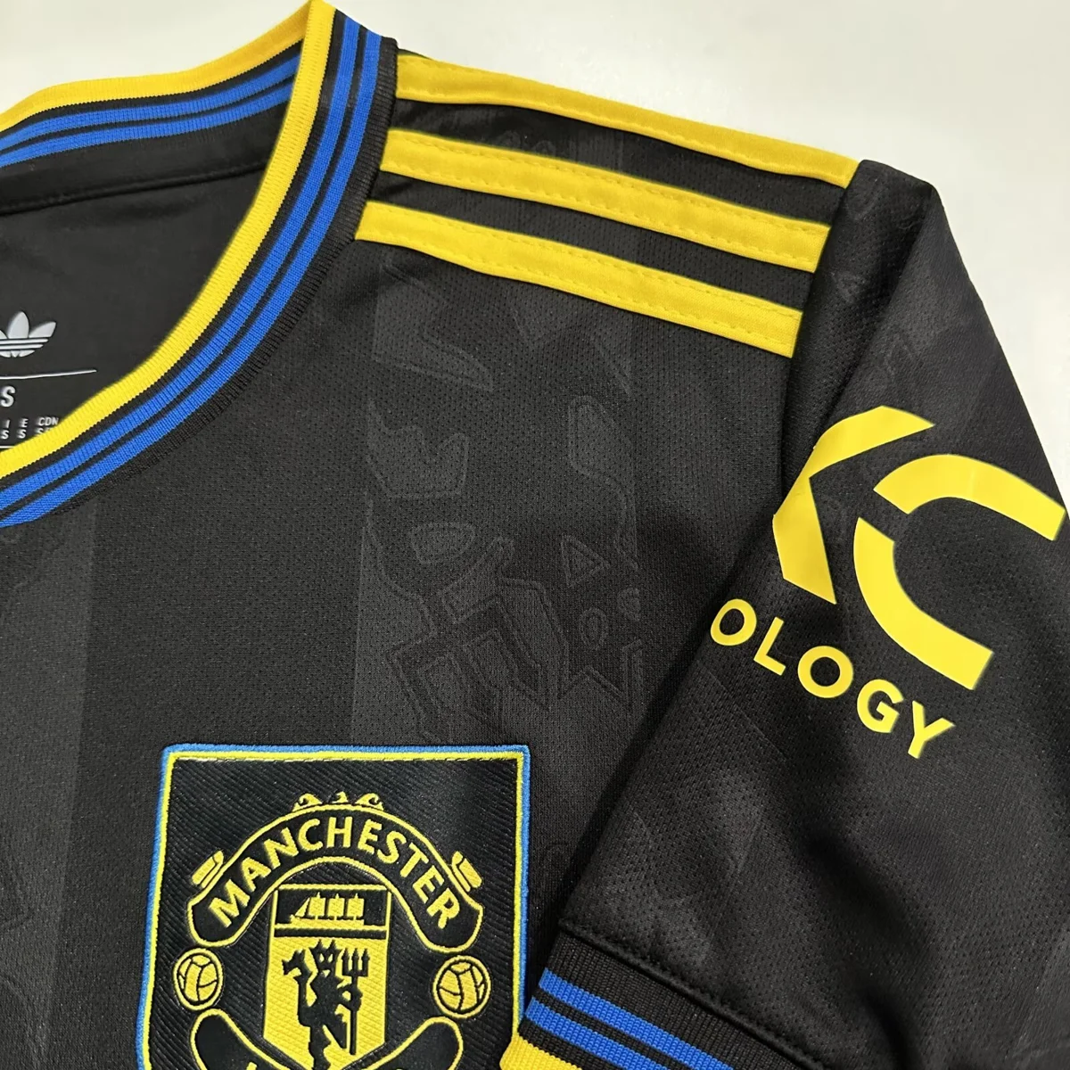 Camisa terceira - Manchester United 2025/26 - S a 4XL