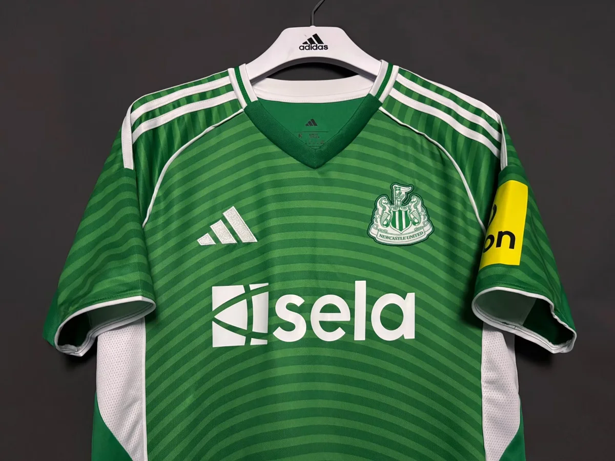Camisa reserva - Newcastle 2025/26 - S a 4XL