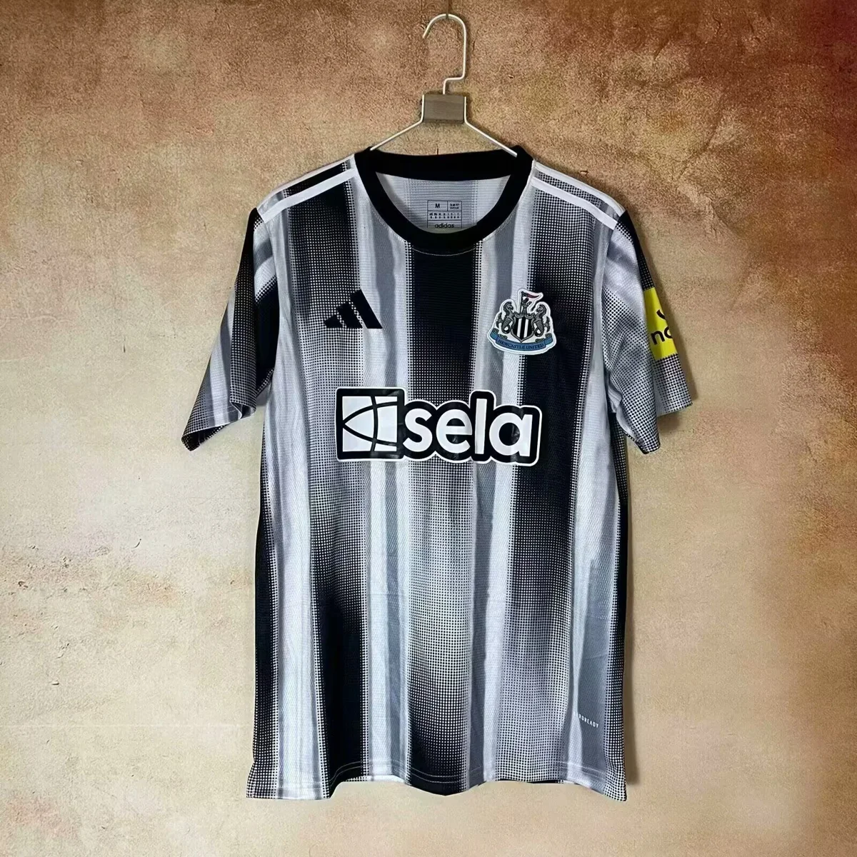 Camisa titular - Newcastle 2025/26 - S a XXL
