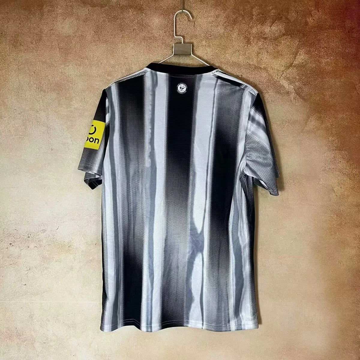 Camisa titular - Newcastle 2025/26 - S a XXL - foto 2