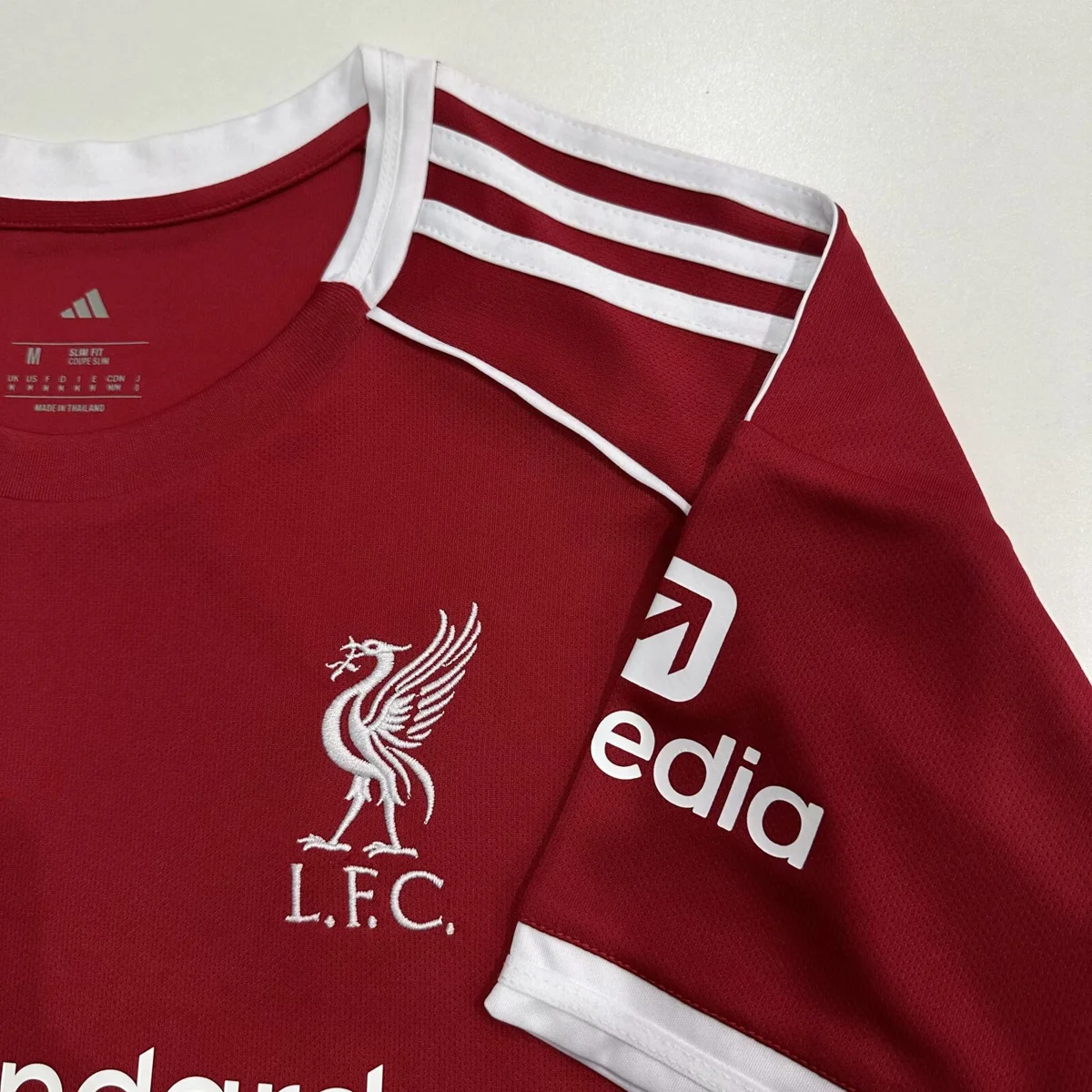 Camisa titular - Liverpool 2025/26 - S a XXL