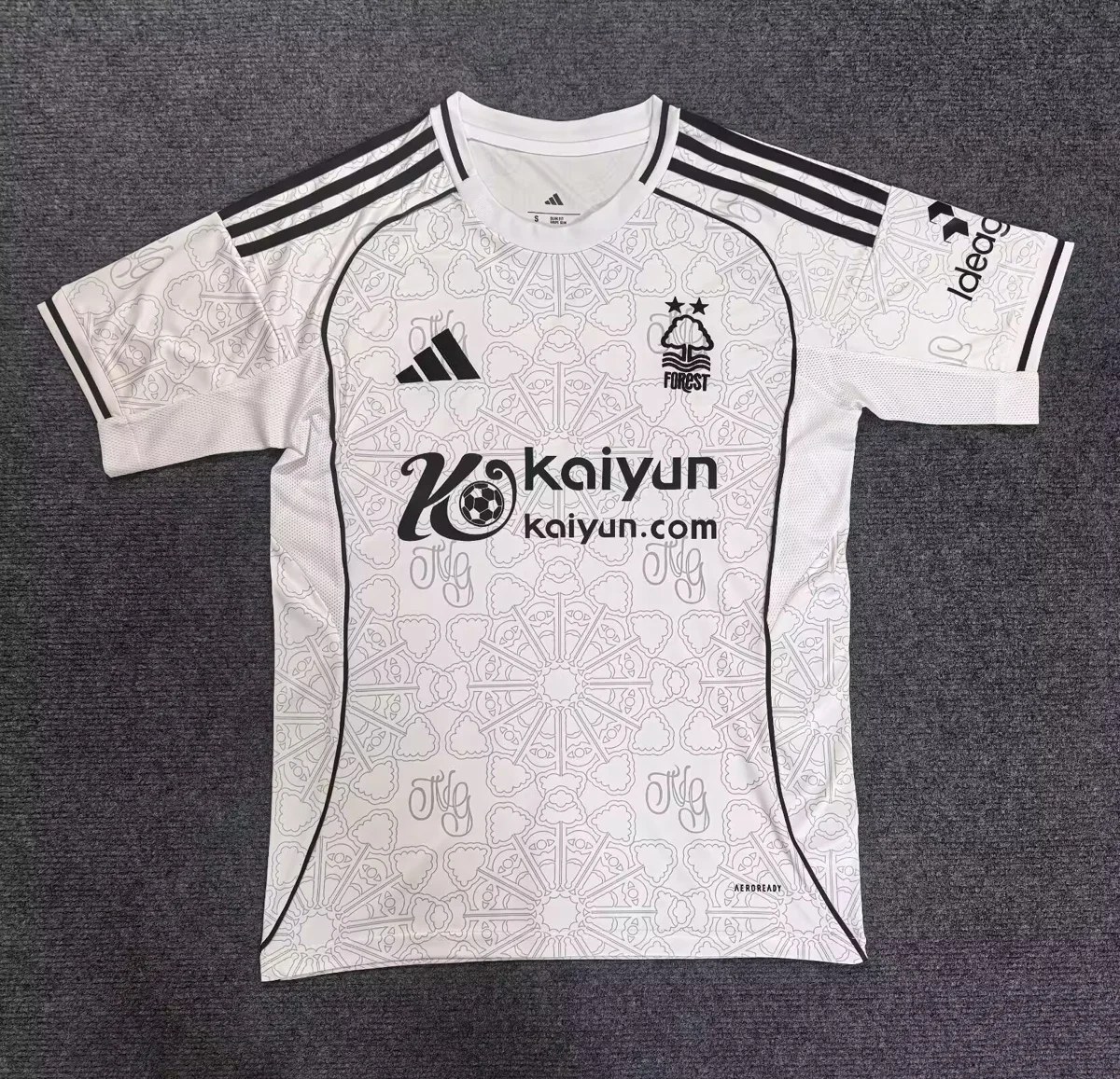 Camisa reserva - Nottingham Forest - S a 2XL