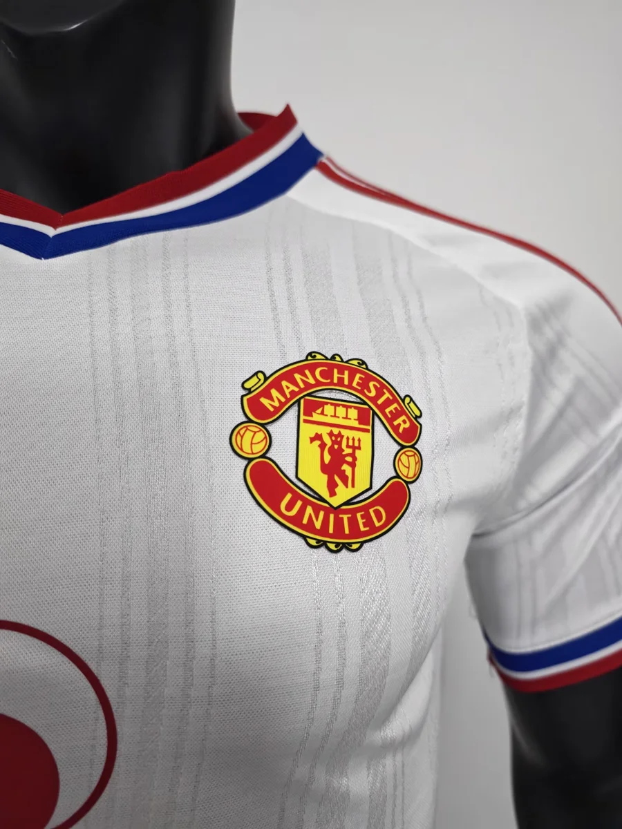 Camisa reserva - Manchester United 2026/27 - versão jogador - S a 2XL - foto 6