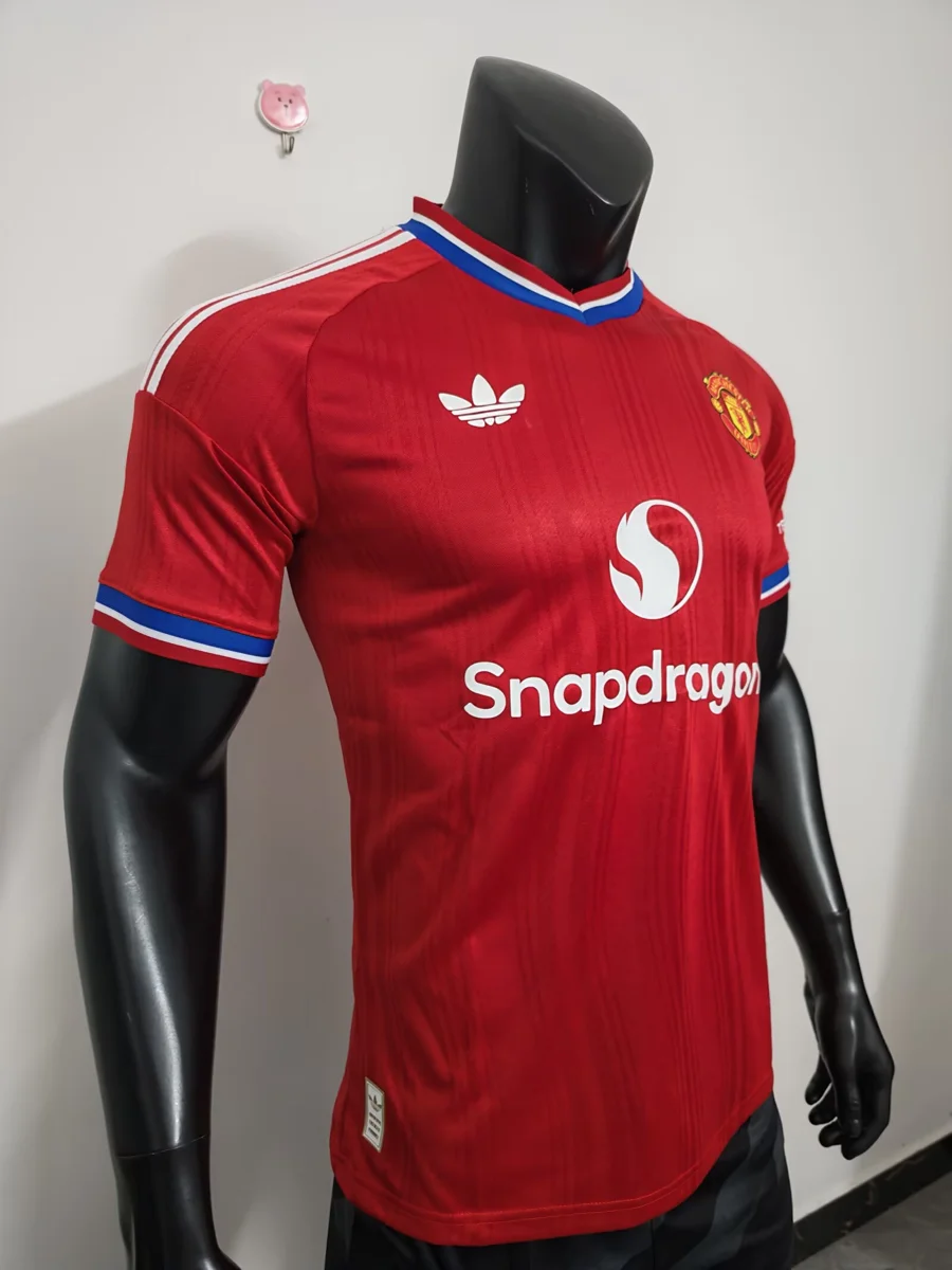 Camisa titular - Manchester United 2026/27 - versão jogador - S a 2XL