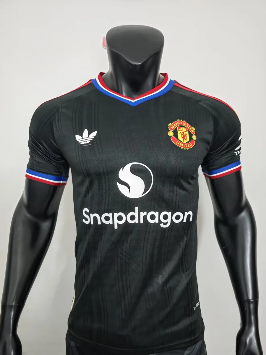 Camisa reserva - Manchester United 2026/27 - versão jogador - S a 2XL