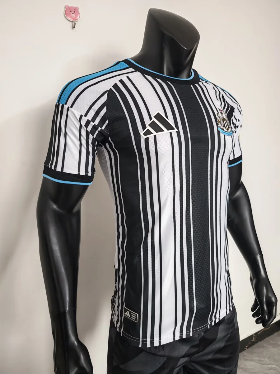 Camisa titular - Newcastle 2026/27 - versão jogador - S a 2XL