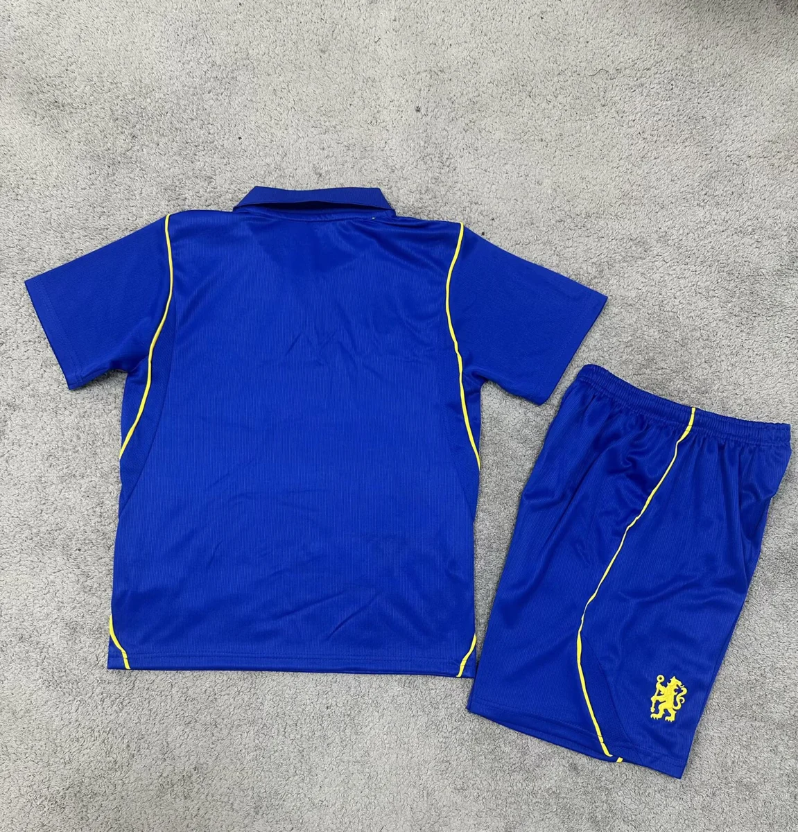 Camisa titular - Chelsea - 16 a 28