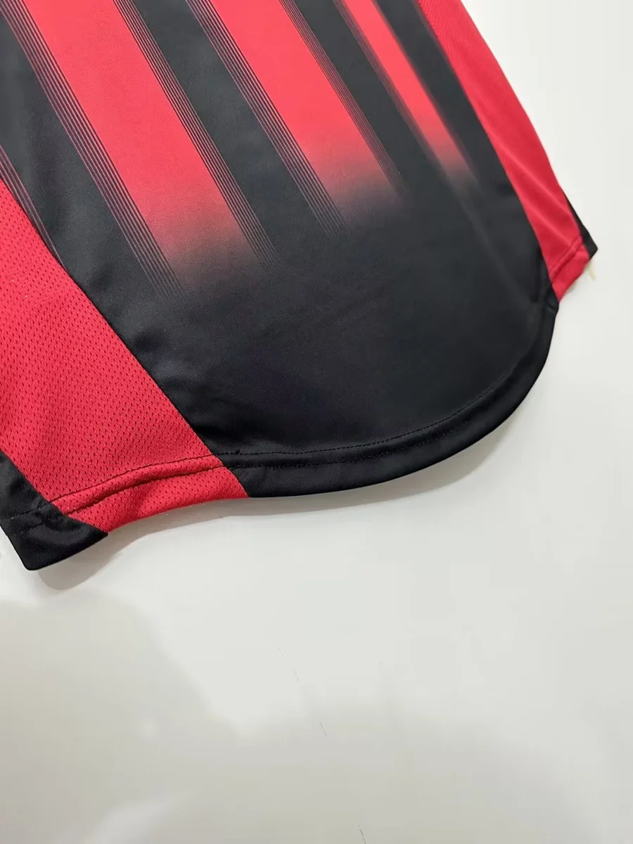 Camisa titular - AC Milan