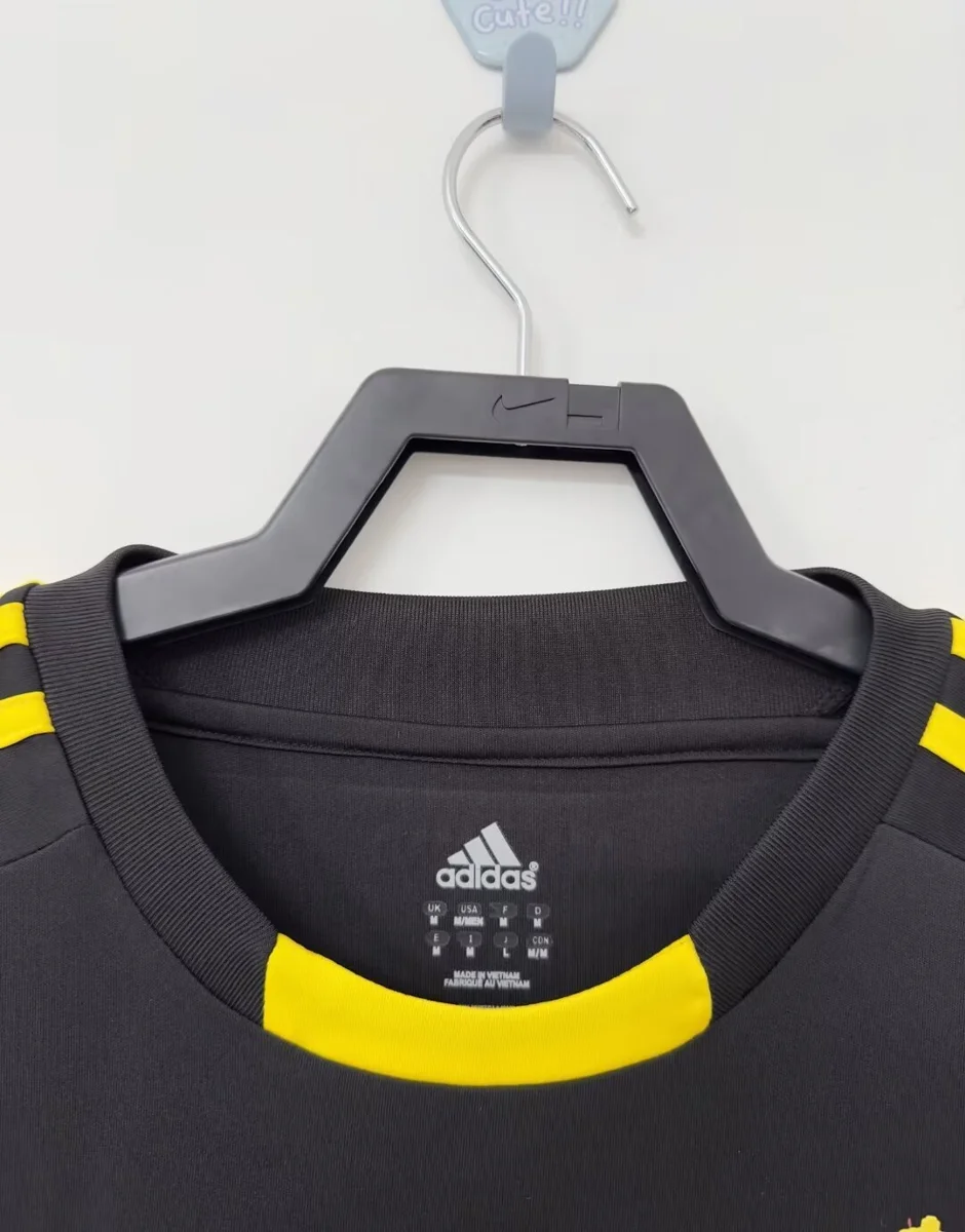 Camisa de goleiro - Real Madrid