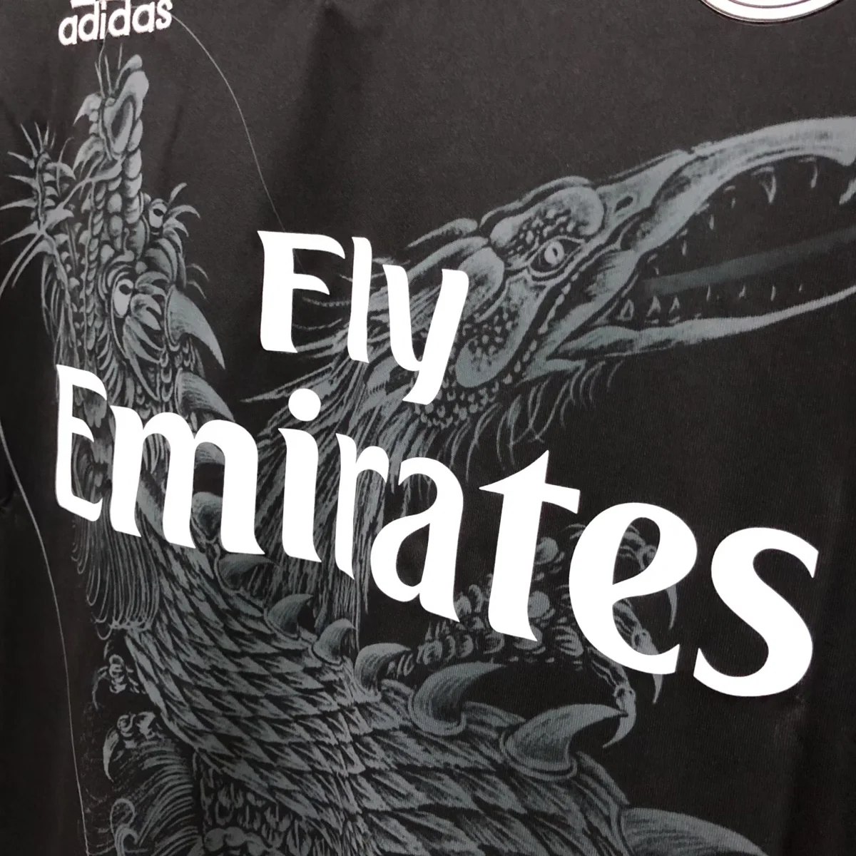 Camisa reserva - Real Madrid - 14 a 15