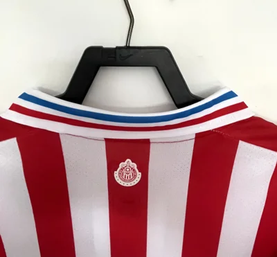 Camisa - Chivas Guadalajara (comemorativa) - 16 a 17
