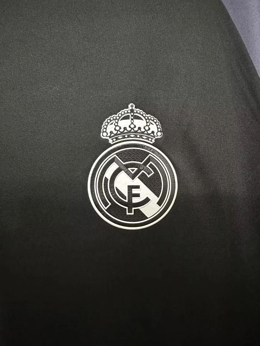 Camisa reserva - Real Madrid (manga longa) - 16 a 17 - foto 3