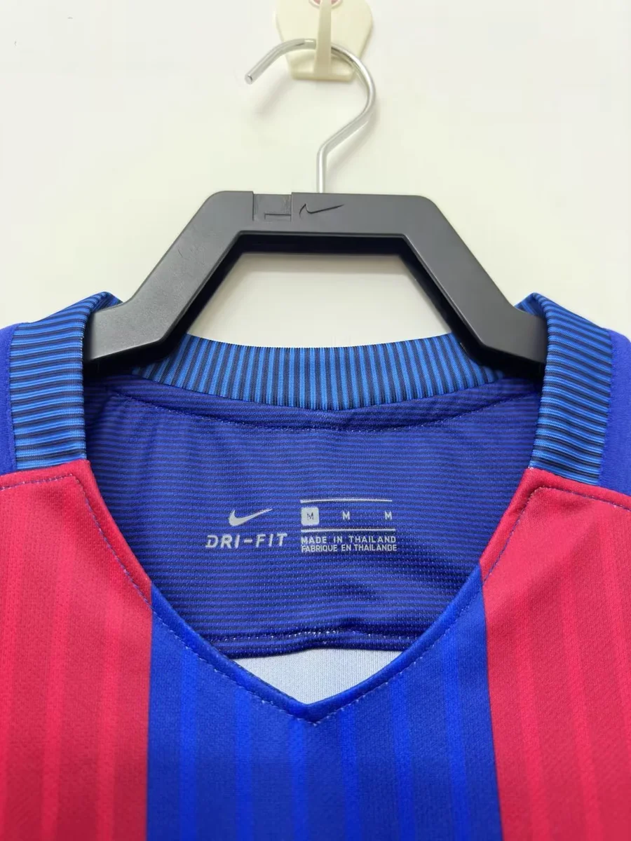 Camisa titular - Barcelona - 16 a 17