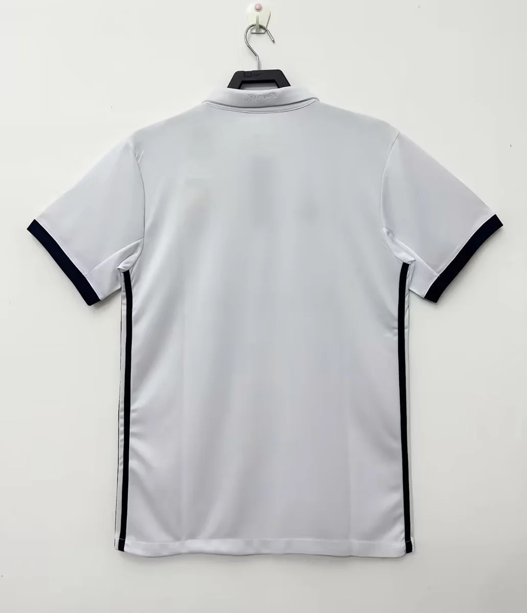 Camisa titular - Real Madrid - 16 a 17