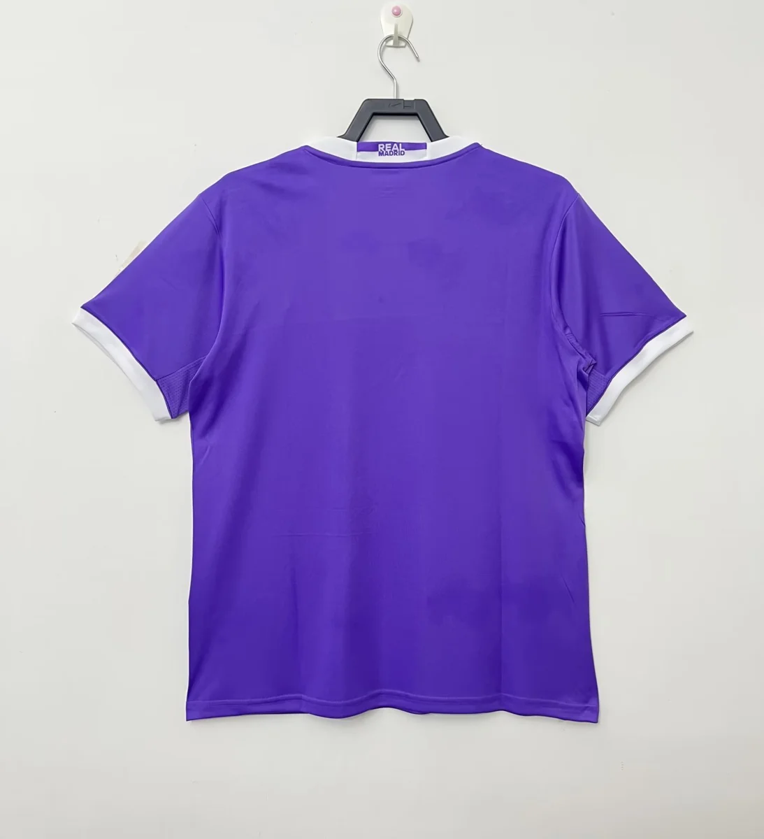 Camisa reserva - Real Madrid - 16 a 17