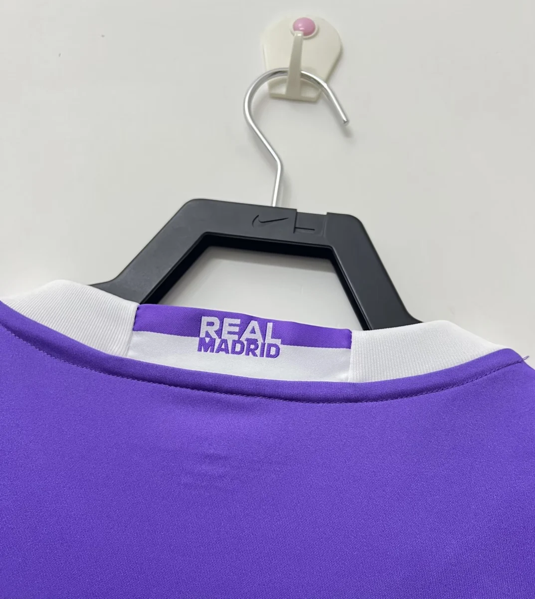 Camisa reserva - Real Madrid (manga longa) - 16 a 17