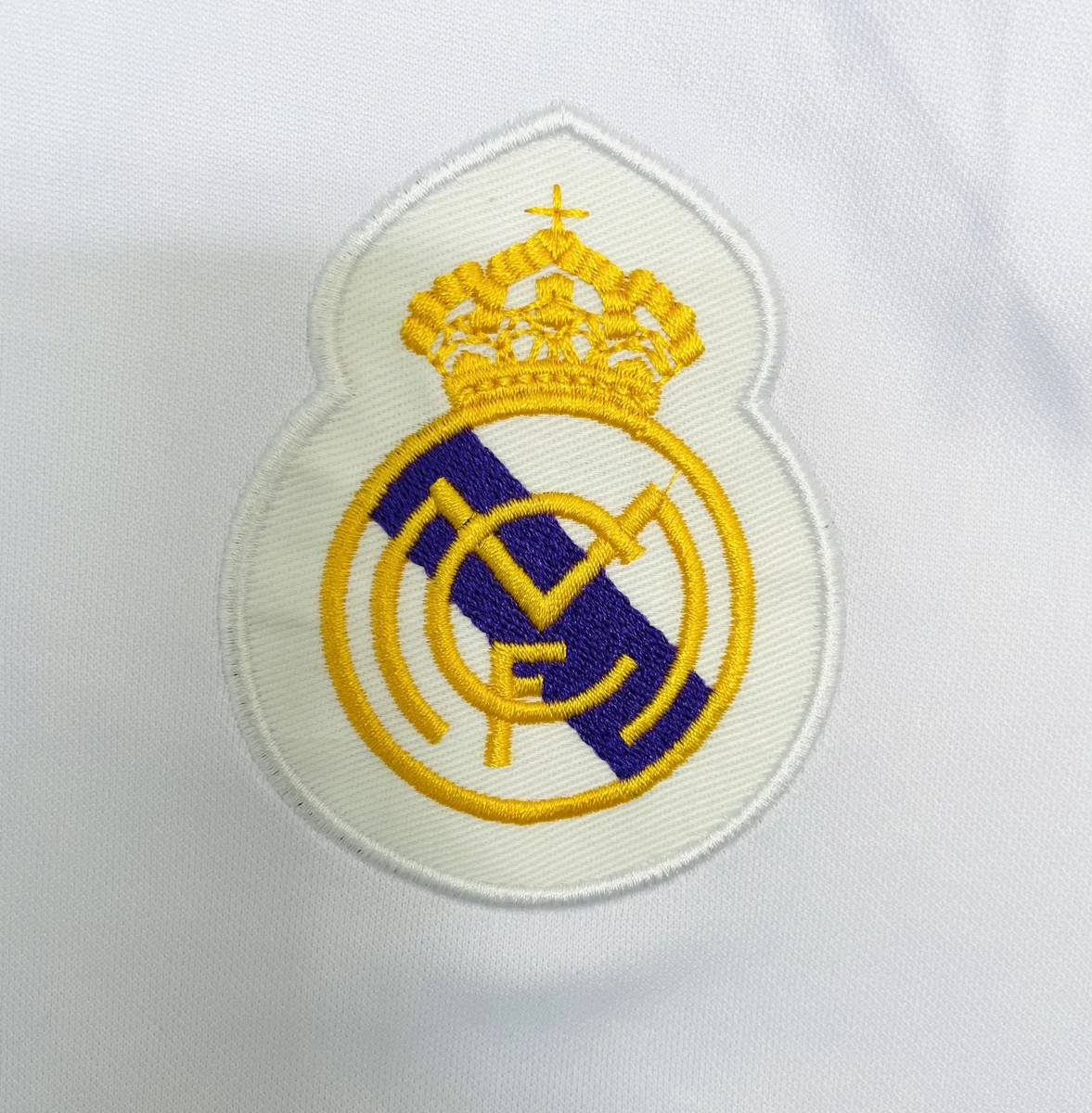 Camisa titular - Real Madrid 1984/85