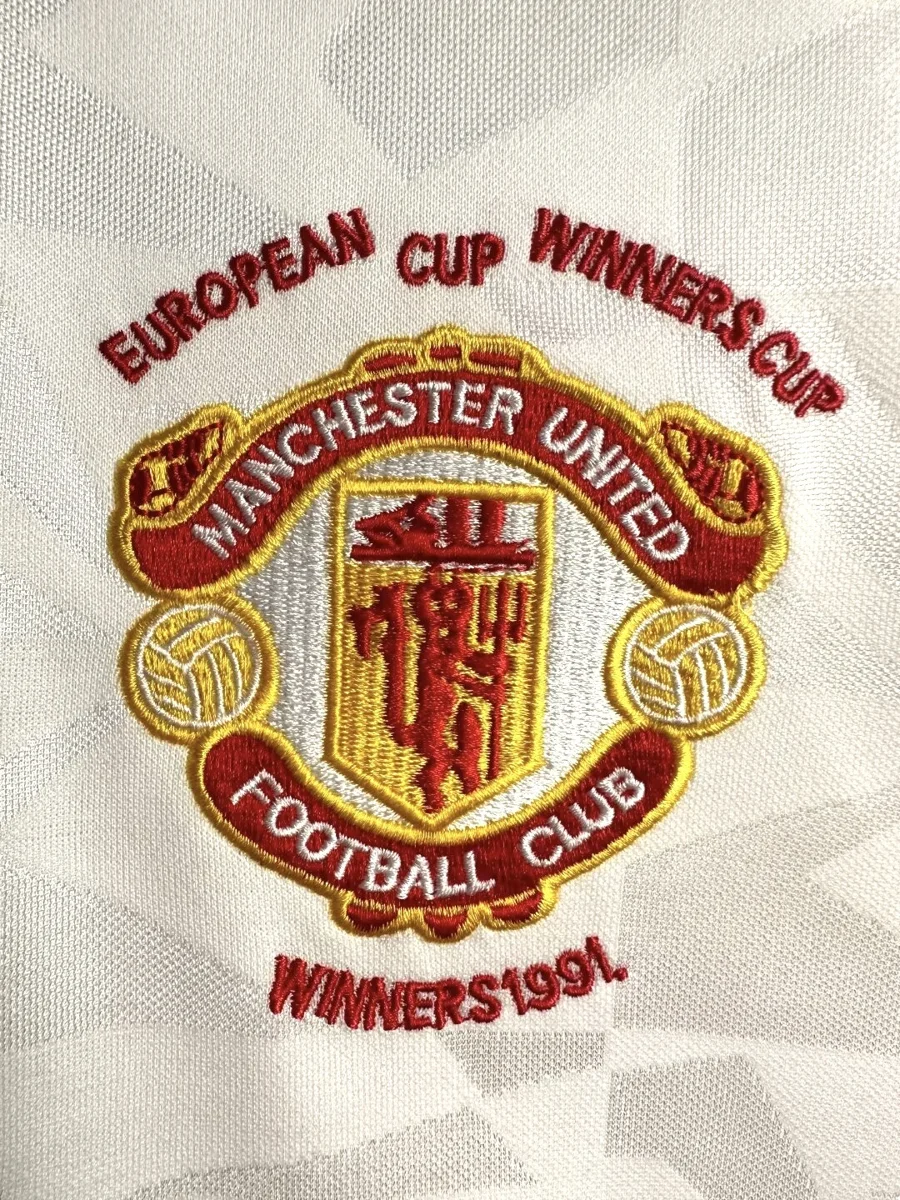 Camisa - Manchester United 1990/01 (edição especial)