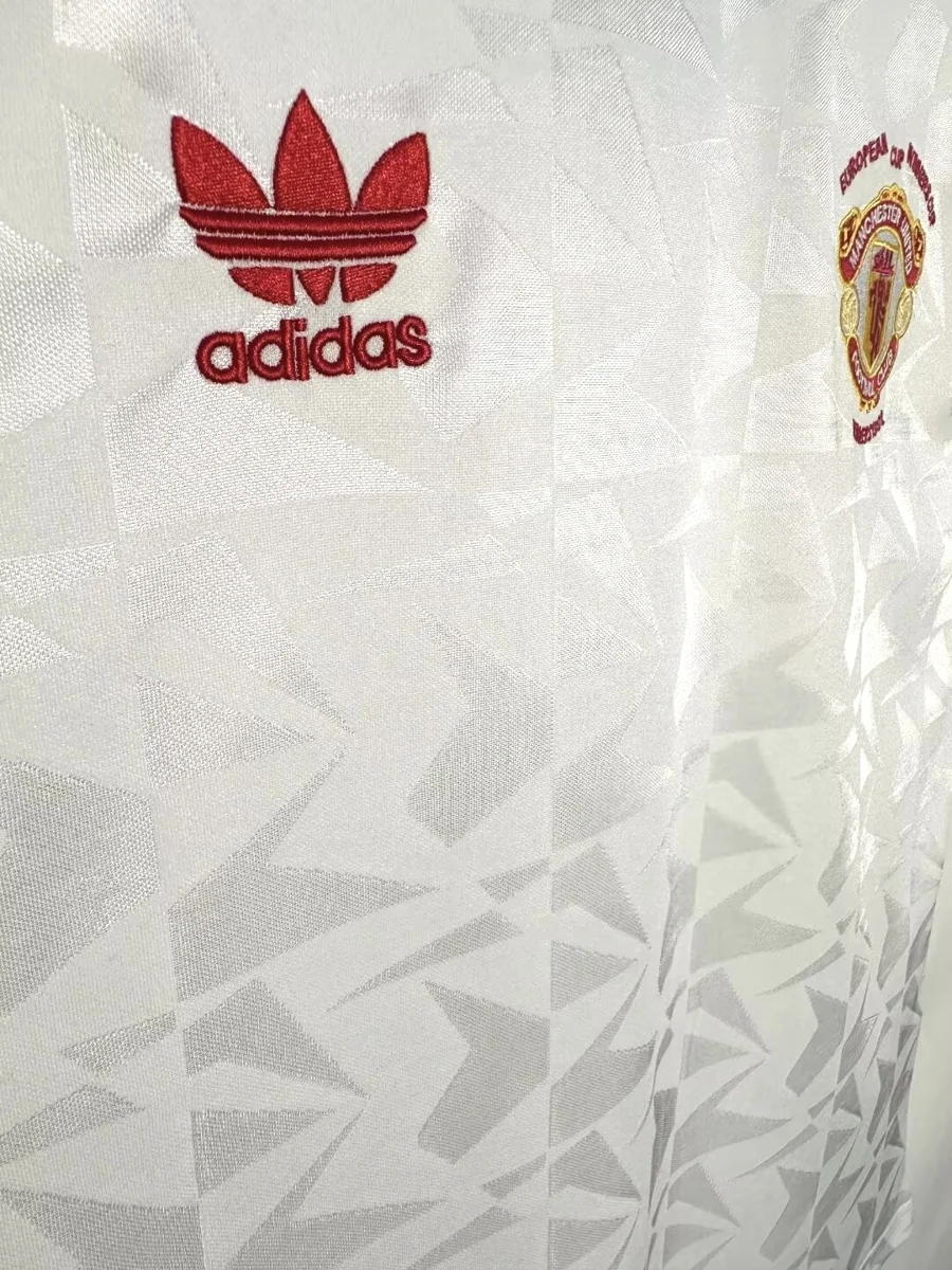Camisa - Manchester United 1990/01 (edição especial)