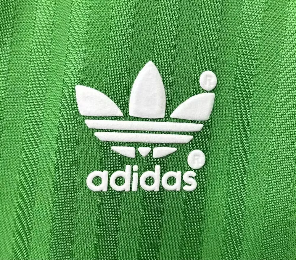Camisa titular - Camarões 1990