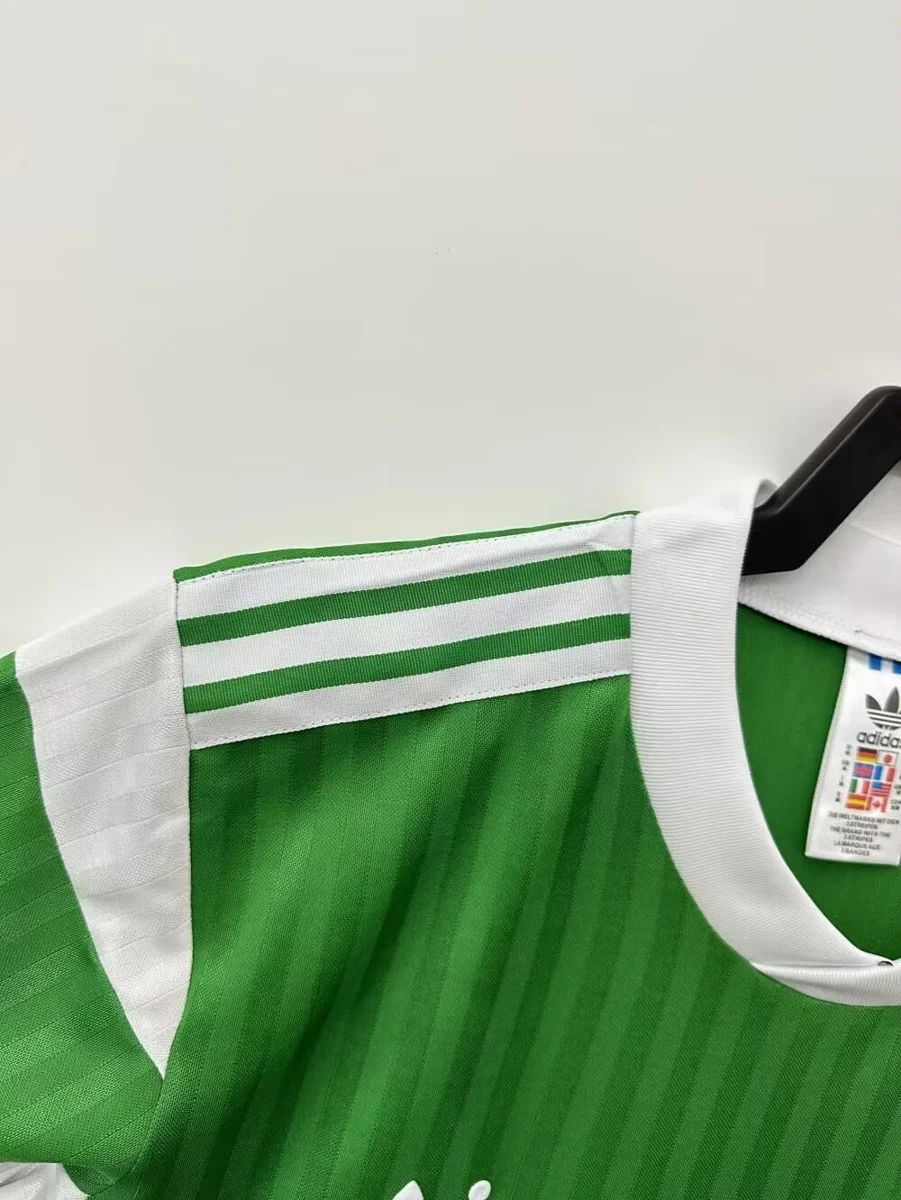 Camisa titular - Camarões 1990