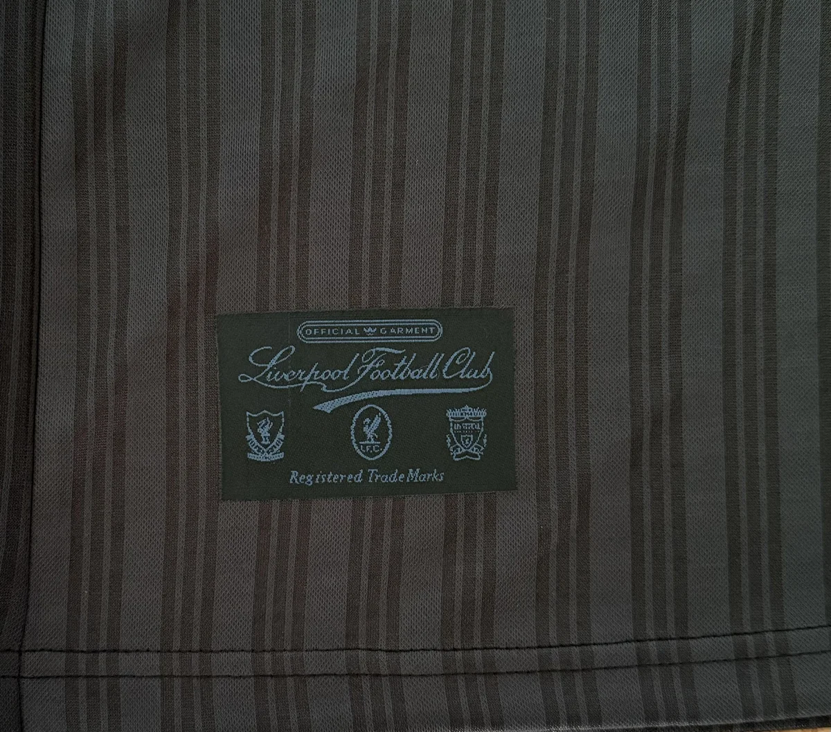Camisa - Liverpool 1995/96 (edição especial)