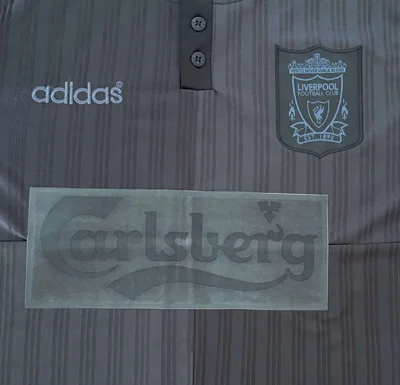 Camisa - Liverpool 1995/96 (edição especial)