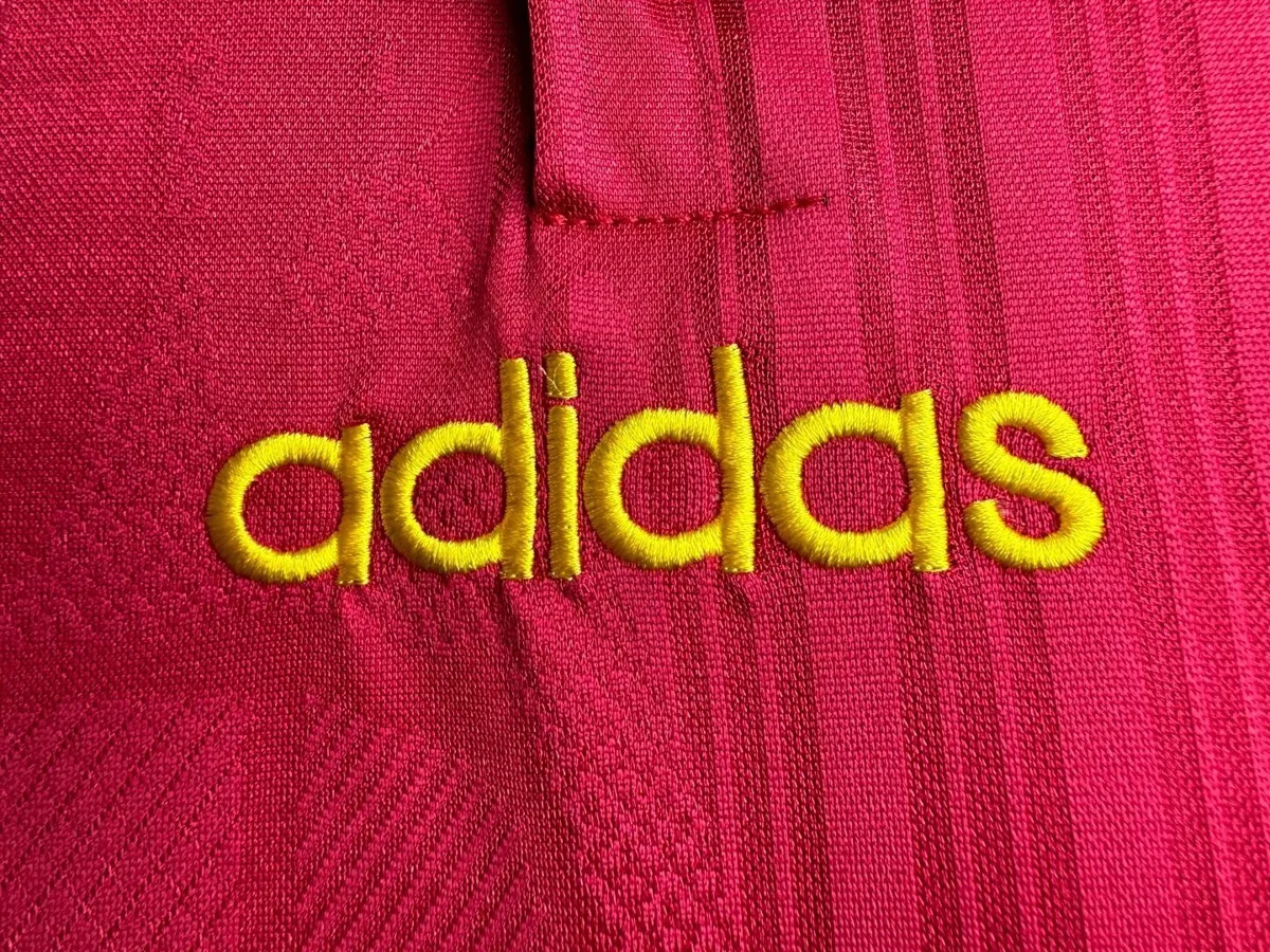 Camisa titular - Espanha 1996